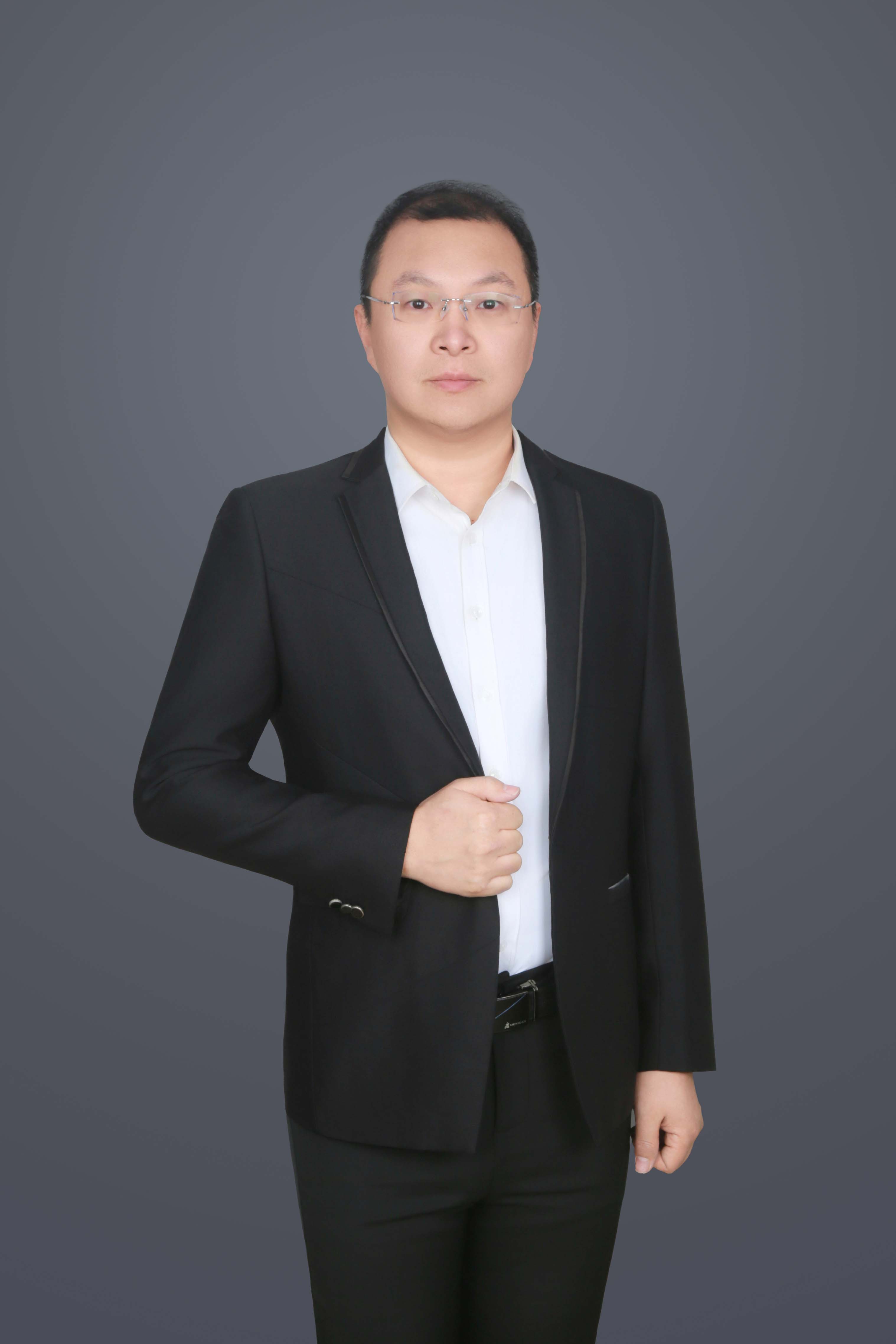 梁晶 拷贝